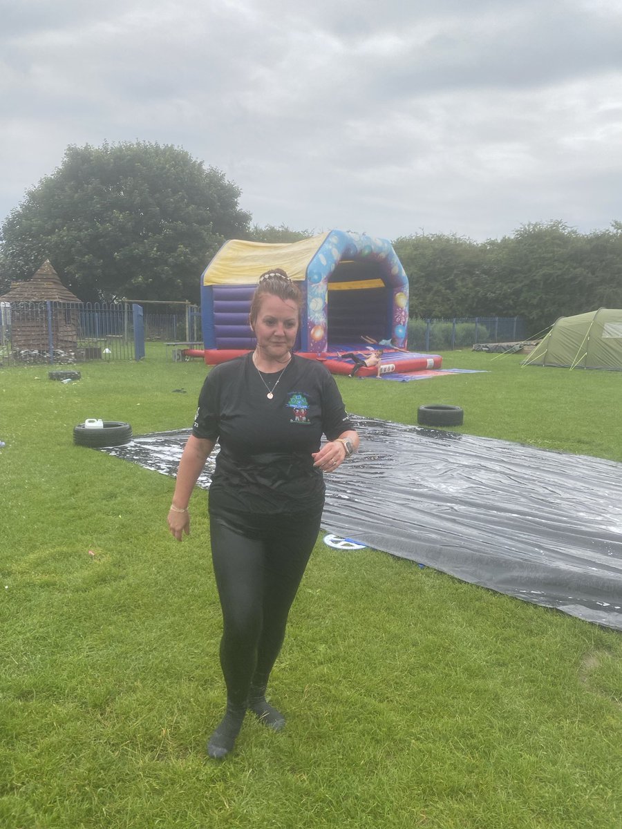 Sarah Tate tweet media