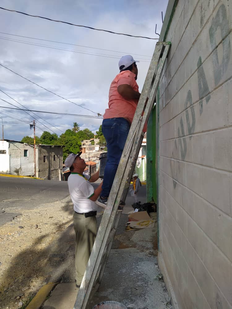 Robotica Lara tweet media