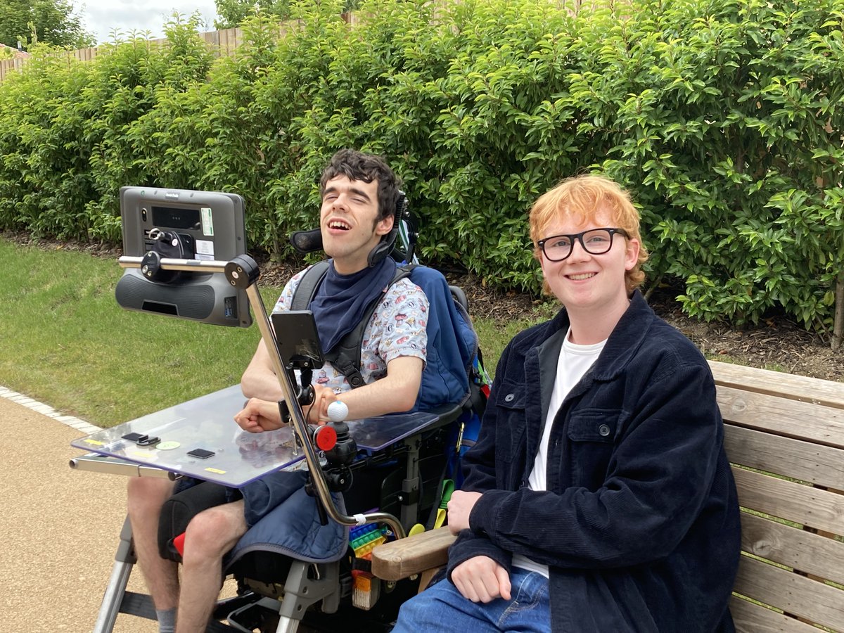 National Star student Dan thanked Eli, a drama student, for recording 1,600 phrases to give him his own voice. Dan has promised to use it for good and make his voice heard. 
Watch them meet for the first time: bbc.co.uk/news/videos/c8… #disabilityinclusion #findmyvoice