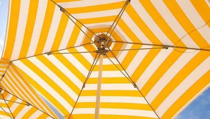 CNCGroupstl's tweet image. Sun or Shade? Your Choice. ☀️🌴

Select the perfect umbrellas to add comfort and style to your outdoor areas. We help you choose from a variety of designs that provide shade and complement your space’s aesthetic. #CNCCommercialGroup #OutdoorLiving #ShadeStyle