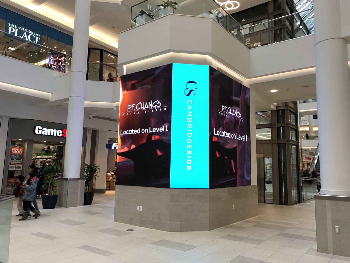 atsproled's tweet photo. 🚀ATS #LEDThrowback Series: Discover our 3-sided #dvLED wall at CambridgeSide Mall, MA. This innovative installation wraps around an elevator, creating a dynamic visual experience for shoppers. 🛍️

#ATSPRO #LEDWalls #ProAV #InnovativeRetail #LED #VisualSolutions https://t.co/efumQCMQSi