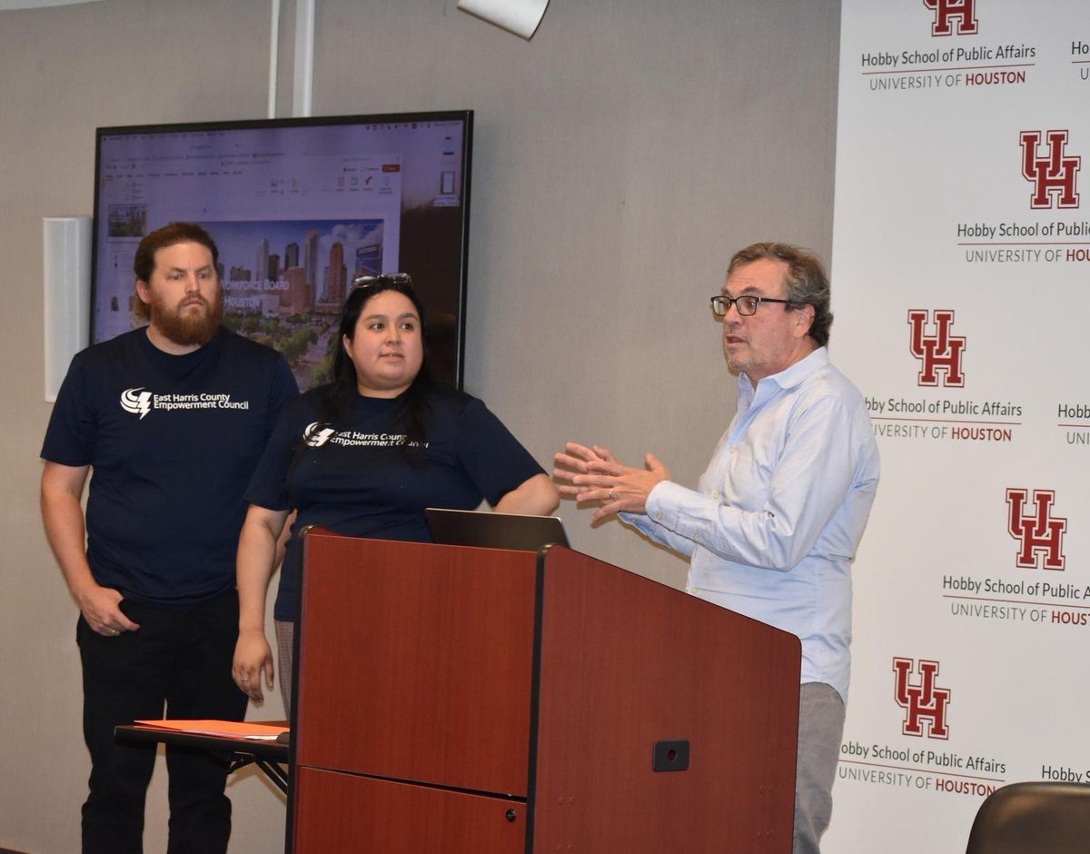 hobbyschooluh's tweet photo. In June, the Social Economy and Enterprise Academy kicked off the fourth year of providing local nonprofits with data analysis and program evaluation projects performed by UH students. This year, @GulfCoastWFS funded the summer internships. https://t.co/OVN4wLMbjL