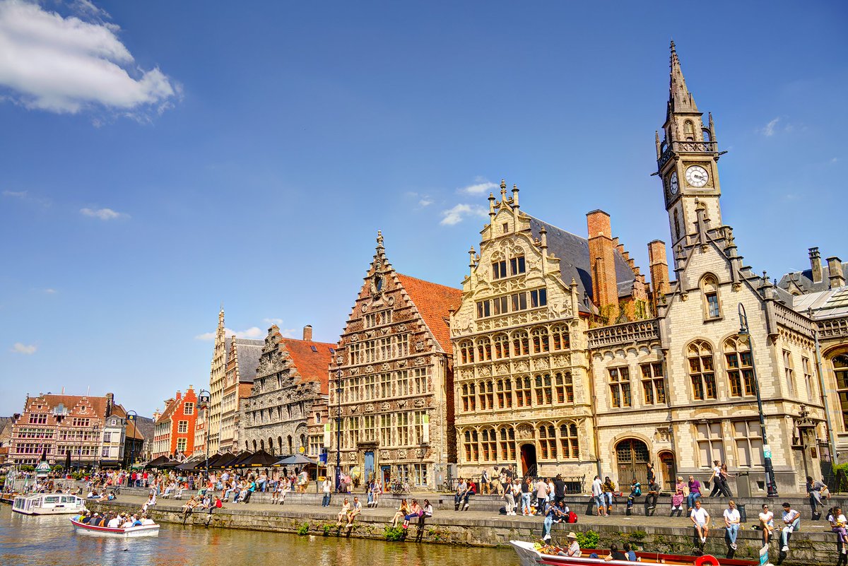 À deux heures de #Paris, entre Bruxelles et Bruges mais moins connue que ses voisines, Gand est l’un des bijou de la #Belgique <a href="/visitgent/">visit gent</a> <a href="/visitflandersfr/">Visit Flanders FR</a> 
routard.com/mag_week_end/9…