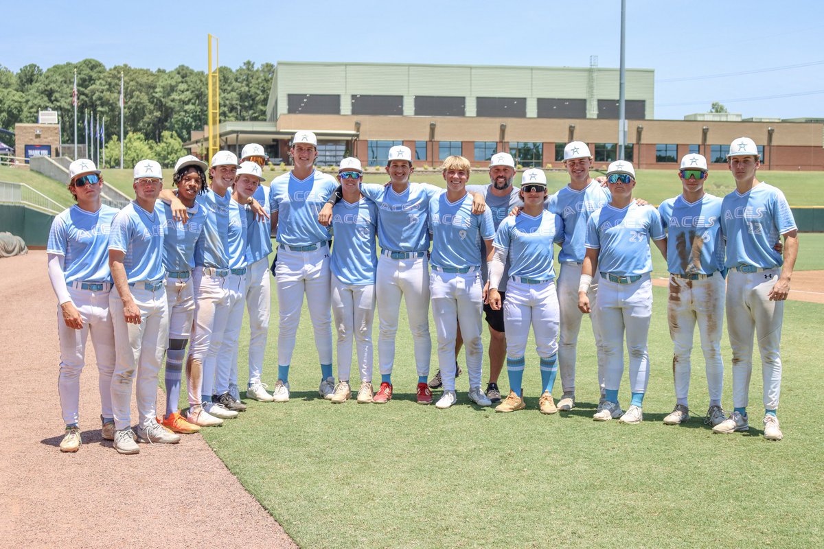 What a summer for the 2026 Aces National Squad. The team started off with a playoff run at NPI, followed up with a 2nd place finish at USA and finishing off the summer with top 8 finish out 470 teams at WWBA. A team full of warriors and great teammates. Cont’