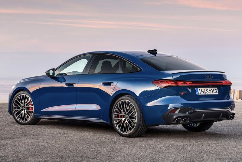 newotomobil's tweet photo. New Audi A5...
#audi #audia5
#newa5 #s5
#yenia5 #auditr
#audia52024
#a52024 #a5
#audia52025 https://t.co/yXOz9bN5T9