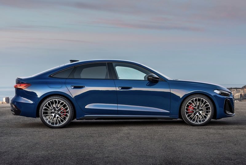 newotomobil's tweet photo. New Audi A5...
#audi #audia5
#newa5 #s5
#yenia5 #auditr
#audia52024
#a52024 #a5
#audia52025 https://t.co/yXOz9bN5T9
