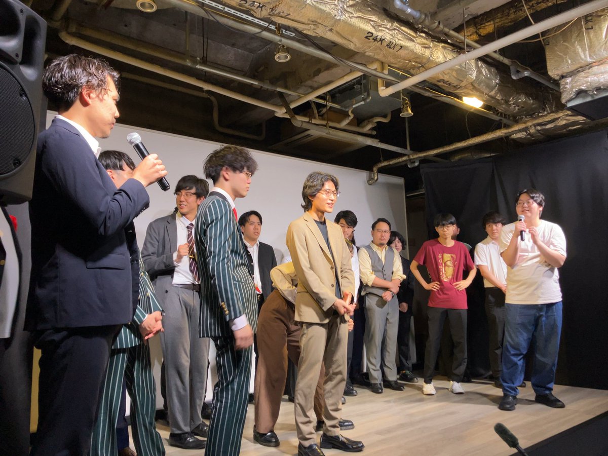 tcdng75's tweet image. 2024年07月16日(火)
OPEN CLASS vol.1
鯨CROWNは見た目と音にインパクトが有るいい音曲漫才
森左近はどうかしていて最高
ジェームズは京阪電車を知ってると更に面白い
ばかんすと絶景百選は流石
巻きで時間が余っていたので次回は組数増希望
(敬称略)
#OPENCLASS