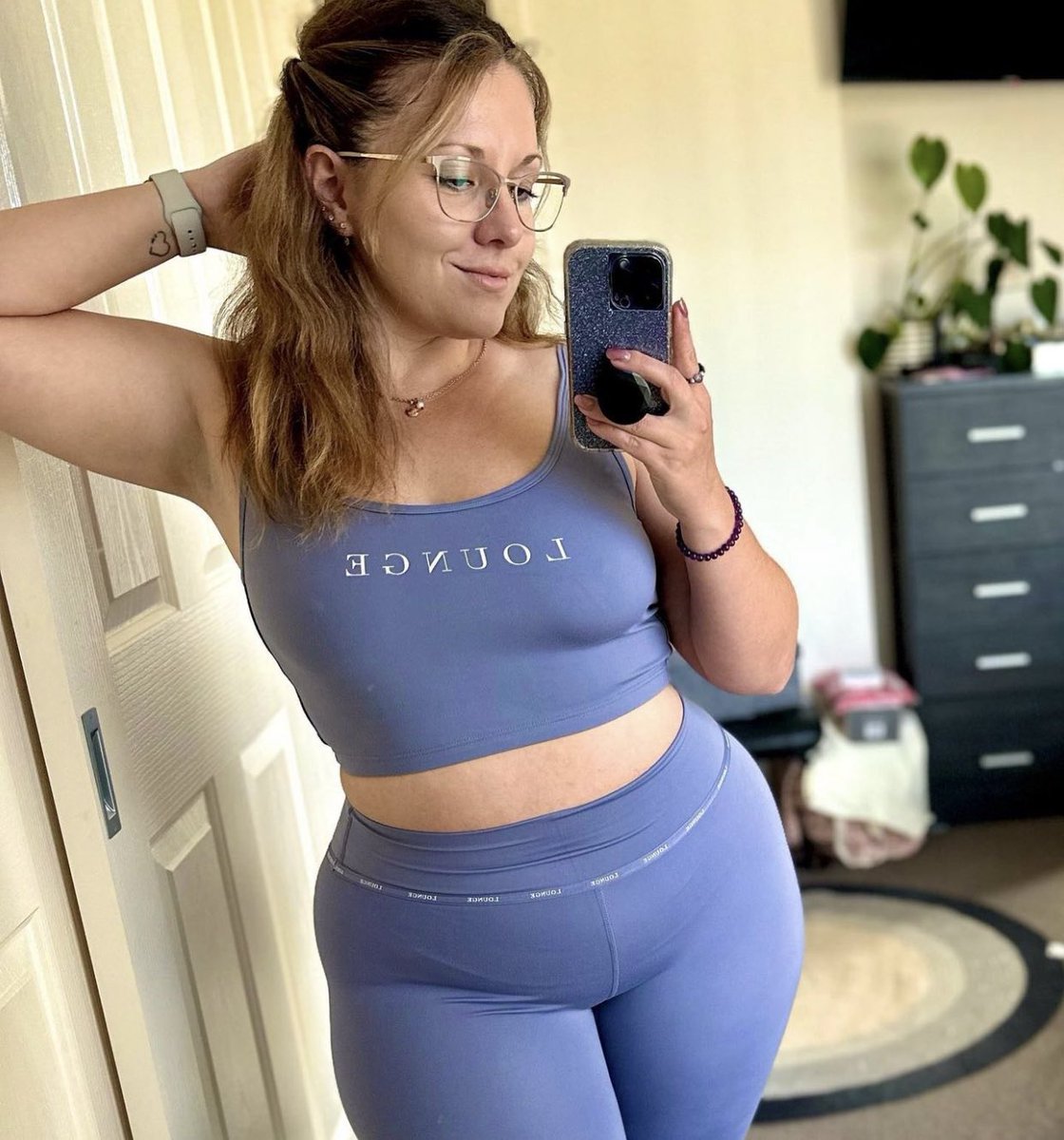 PascalTessin's tweet image. Hey, can someone please like this post and tell me I’m pretty? ❤️😍