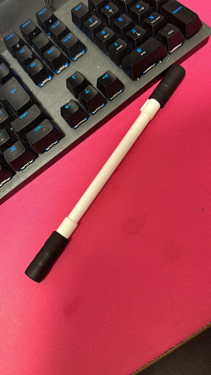 tacty_ps's tweet photo. お久しぶりです
懐かしいものを見つけました https://t.co/HMwDNTzRAR