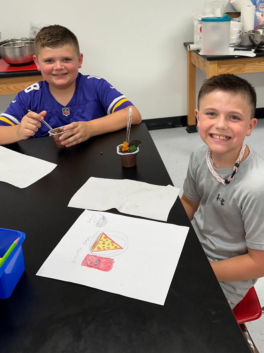 RidgedaleElem's tweet photo. Nacho Average Cooking Class!  It's an AVALANCHE of fun and goodness! https://t.co/I9vmrs6uei