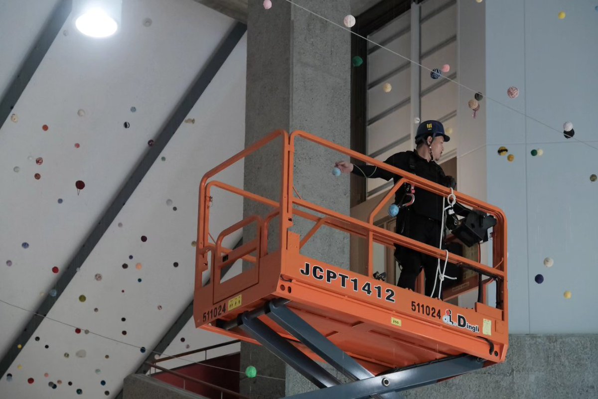 moemore's tweet image. 「海風」***館山チームも、糸玉作りましたよ😃💕見に行きたい❗
#田中惣一商店
#刃物専門店
#フェアトレードショップ
#館山フェアトレードタウン推進委員会
#千葉県立美術館
#海風
#糸玉
#五十嵐靖晃プロデュース