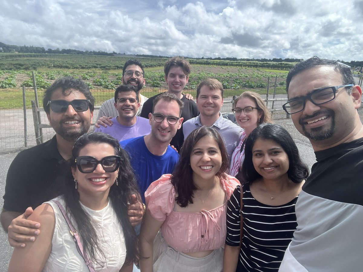 Warming up to a bright future in radiology! Welcome, first years and loved ones! ❤️ 

Program Brunch at the Lookout Farm, Natick. 

#ResidencyOuting #Wellness