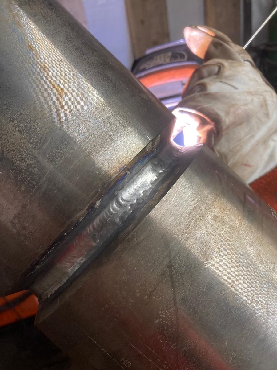 🌟 H&amp;W Arnish completed the weld procedure for a Subsea project using A694 F65 (Carbon) with 4mm Inconel 625 cladding on a 6" pipe. Operating at 6250psi, this highlights our team's exceptional skills and Arnish's status as a centre of excellence.

#HarlandAndWolff #Subsea #Energy