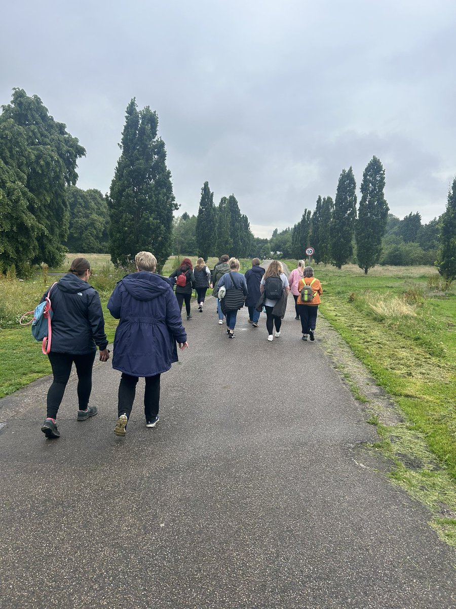 Beth Nunn tweet media