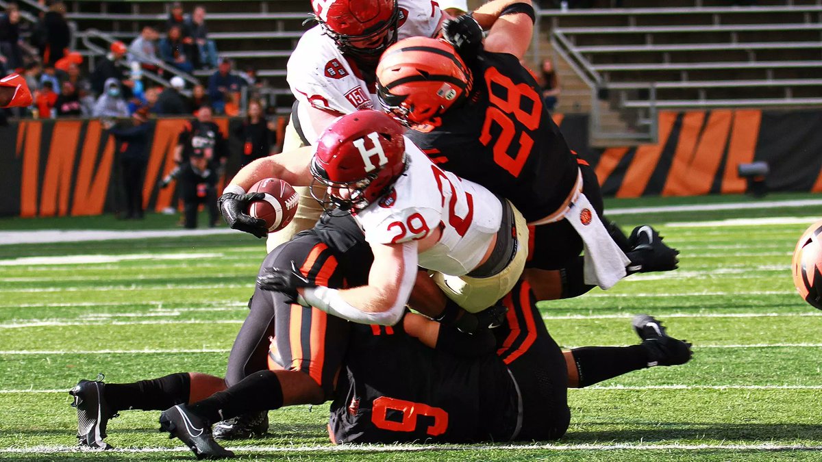 HERO Sports FCS (@herosports_fcs) on Twitter photo 🔸#FCS Spotlight🔸
Harvard RB Shane McLaughlin (<a href="/shane5_M/">Shane McLaughlin</a>)
-2024 Sr
-5-11, 200 lbs
-2023: 155 carries, 830 yards, 6 TDs
-All-Ivy League 1st Team
-PFF No. 15-graded FCS RB
📸<a href="/HarvardFootball/">Harvard Football</a> 🔸#FCS Spotlight🔸
Harvard RB Shane McLaughlin (<a href="/shane5_M/">Shane McLaughlin</a>)
-2024 Sr
-5-11, 200 lbs
-2023: 155 carries, 830 yards, 6 TDs
-All-Ivy League 1st Team
-PFF No. 15-graded FCS RB
📸<a href="/HarvardFootball/">Harvard Football</a>