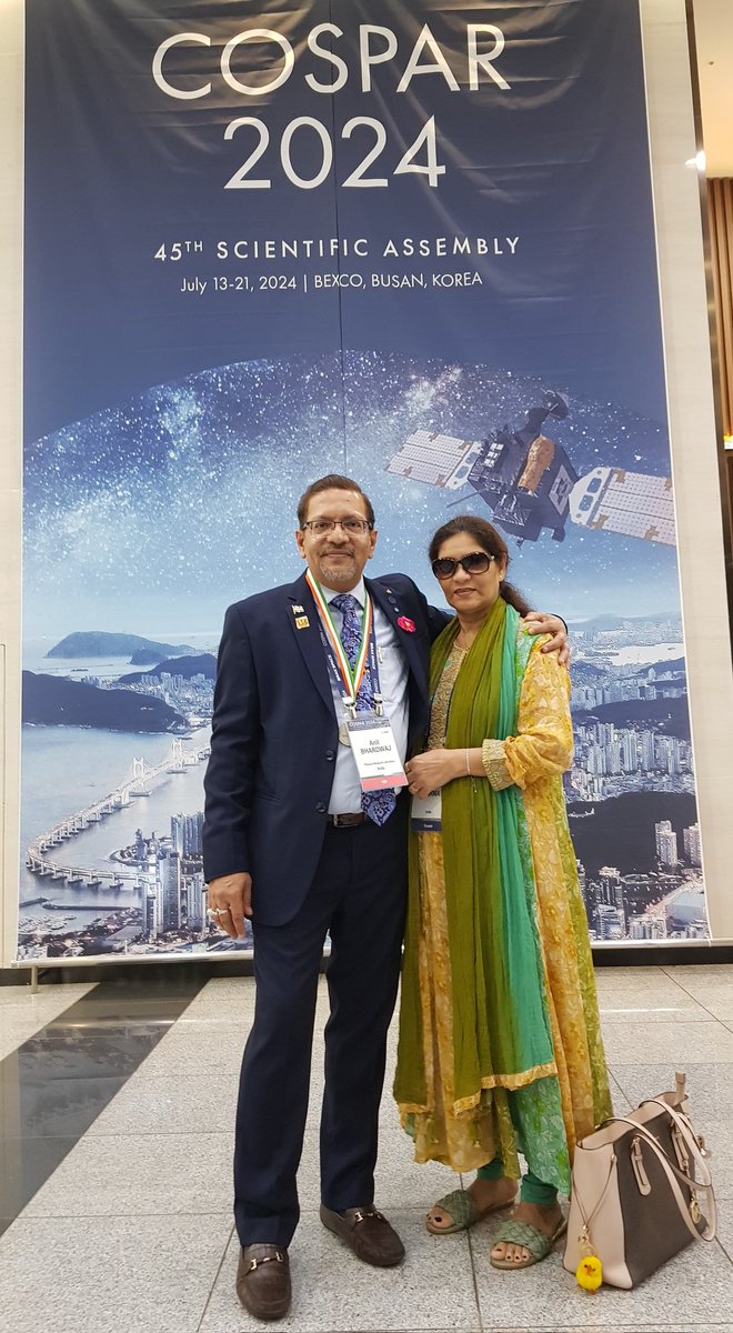 Bhardwaj_A_2016's tweet photo. A privilege and delight to receive the coveted 2024 COSPAR Vikram Sarabhai Medal at the 45th COSPAR Scientific Assembly in Busan, Korea, on 15 July 2024. The award was presented by COSPAR President Prof. Pascale Ehrenfreund. https://t.co/TUTuHRJSzQ