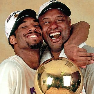 MrSouleffect_Ra's tweet photo. #BreakingNews 

Philly hoops great Joe Bryant, father of NBA legend Kobe, has died.
#joebryant #kobebryant #legend #nba #philly https://t.co/0Th1t3BP8C