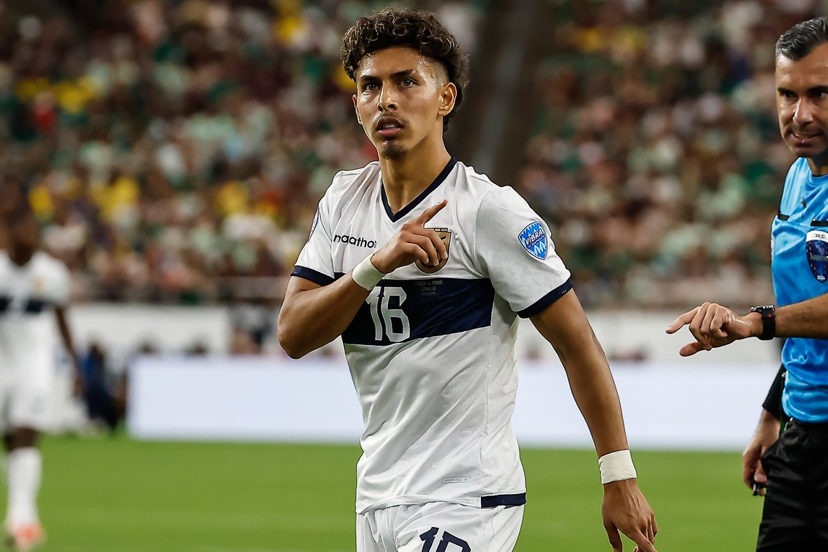 CardiffCityLive's tweet photo. Tonight's Cardiff City news as fresh winger links emerge and star on way to new club https://t.co/mNC4rWHRD5 https://t.co/0fyVzcixfk