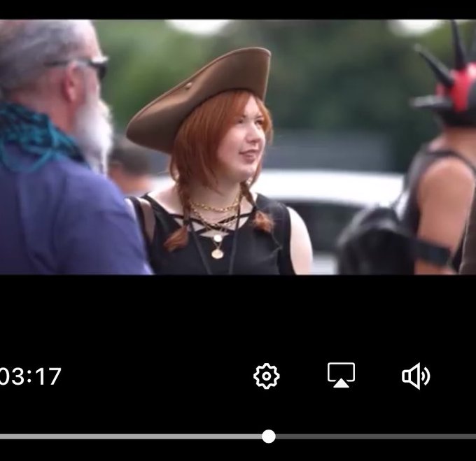 It appears I&rsquo;ve been spotted in public dressed as a pirate XD https://t.co/R7C0dABhFl<a href="/tag/mvsales"class="tags"><span>#mvsales</span></a>