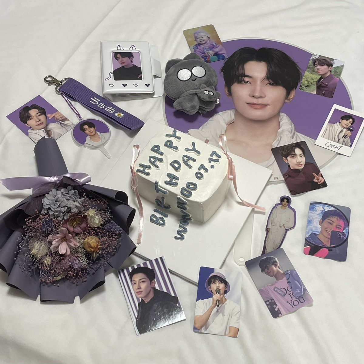 won05__'s tweet photo. HAPPY WONWOO DAY 🎂💐
これからもずっとだいすきです。
ウォヌくんにとって素敵な日になりますように...今年は本国でカプホ巡りも出来てとても幸せな気持ちになりました😭

#오늘도_달이예쁘다_원우야_생일축하해
#EveryWONWOO_Day
@pledis_17 @pledis_17jp https://t.co/kQV52K7uTr