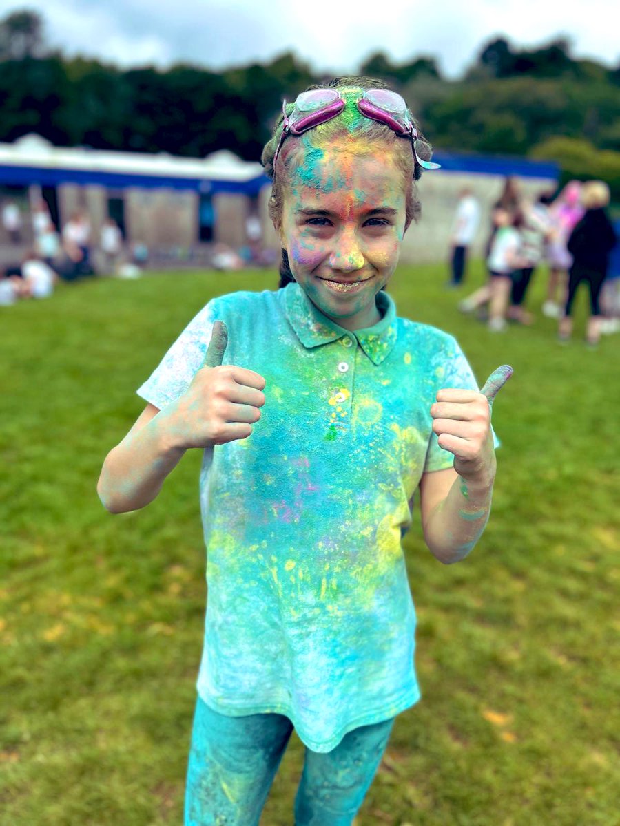 Crawshawboothps's tweet photo. Well done to our @ABYyouthtrust Young Leaders for organising today’s sponsored #ColourRun #Community https://t.co/kWGQlN3mjS