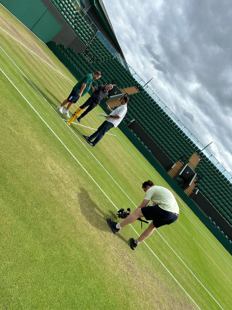 📍Wimbledon

🎬🎥

Members of the PHC are back on Wimbledon courts today.

Watch this space for more exciting updates!