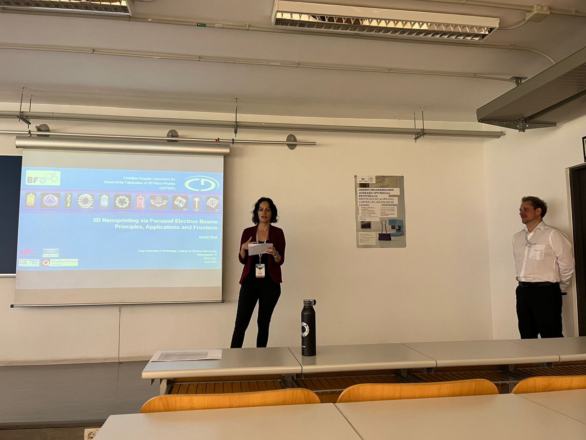 The symposium on Advanced Nanolithography in Condensed Matter Physics was held yesterday in San Sebastián, during the#BF2024. It was a pleasure to have Harald Plank from <a href="/tugraz/">TU Graz</a> as an invited speaker. Thanks to all the speakers and to all attendees! <a href="/INMAdivulga/">INMAdivulga</a> <a href="/GEFES_RSEF/">GEFES RSEF</a>