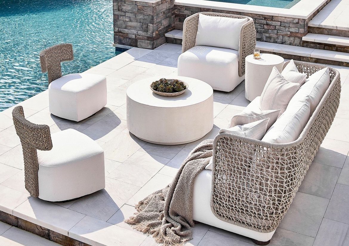 BrassAndBurl's tweet photo. Click the link to see more amazing #interiodesign by Bernhardt #Furniture… 🌿 https://t.co/Orlq91qpYc https://t.co/cS3GsmOXOh