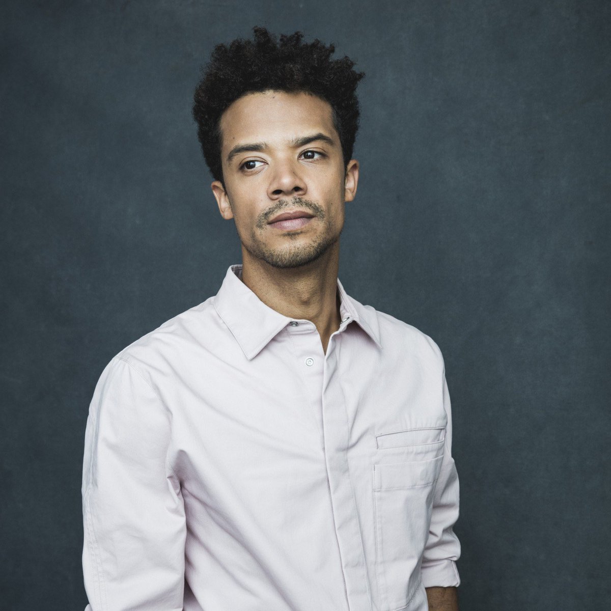 ItsLaDarrion's tweet image. These actors should be getting all the awards. Who else out acted them this television season?  

And Interview With the Vampire SHOULD take home Best Drama.