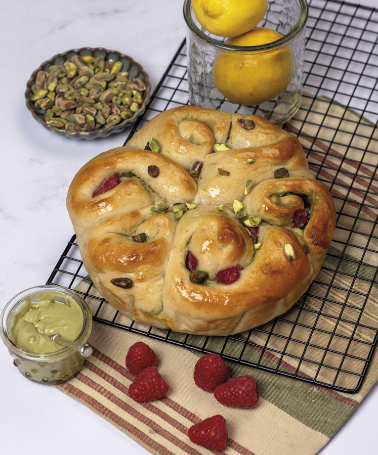 Cfulvio's tweet image. Going nuts in this weeks @RTE Guide! There are delicious recipes for Pistachio Raspberry Swirl Buns &amp;amp; a Spicy Nut Seed Jar - all inspired by recipes from @BallyknockenHCS 😋
Don't forget to pick up your copy!
#summerrecipes #cookeryschool #cookeryclasses #cooknigschool #wicklow