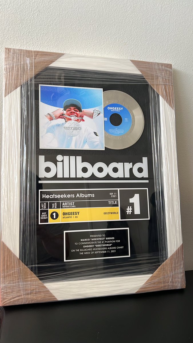 arkhitect_'s tweet photo. OFFICIALLY #1 BILLBOARD CHARTING ENGINEER!! https://t.co/PXbcazAstM
