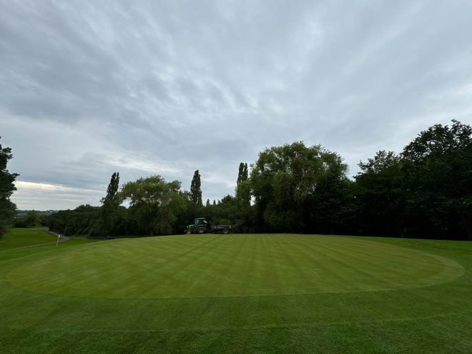 Back on the road this week <a href="/Abridgegolfclub/">Abridge Golf Club</a> installing 1 more green with #Hydrowick drainage. Thanks to Geoff and crew for stellar job with outfall trench.