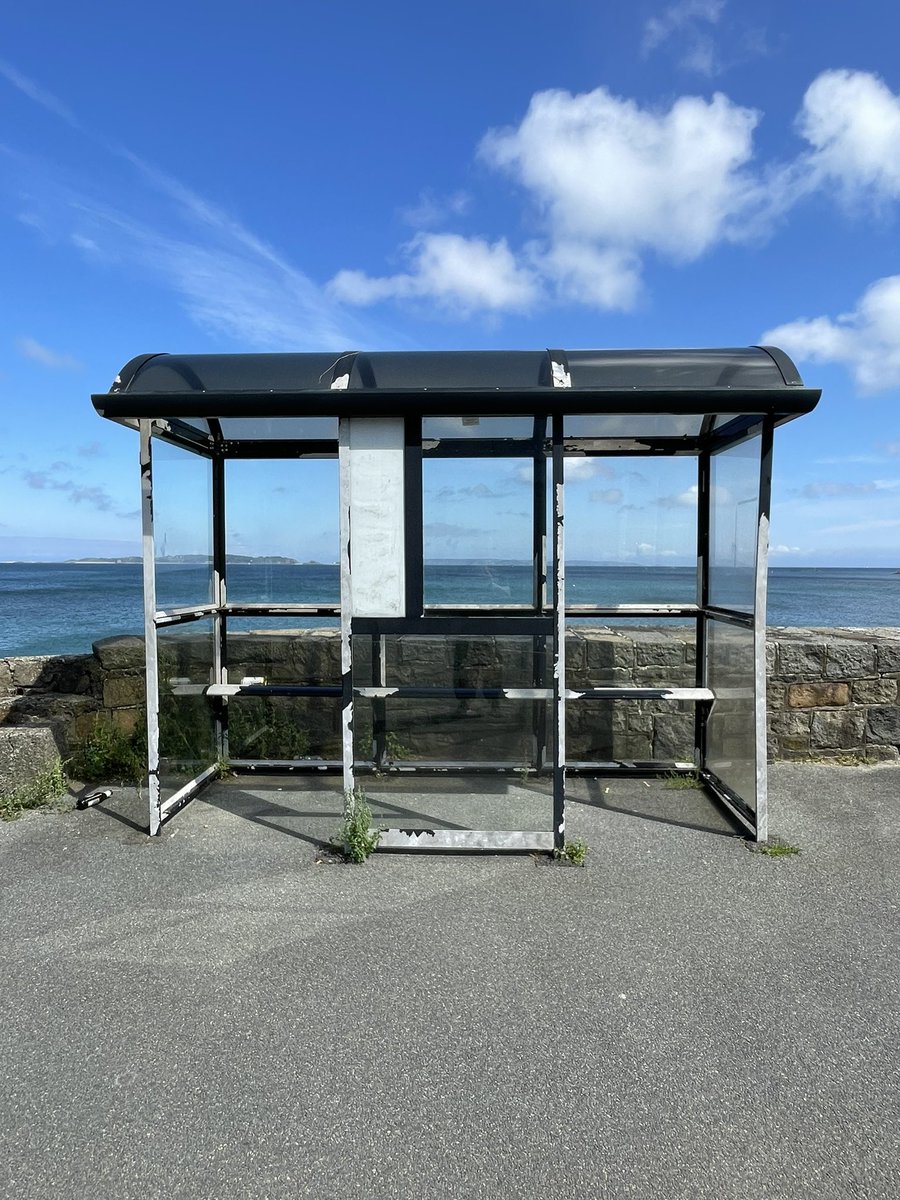 OllieGoddardGsy's tweet image. This afternoon’s bus stop studies. I couldn’t get the exact angles I wanted because I would have had to stand in the road! #busstops