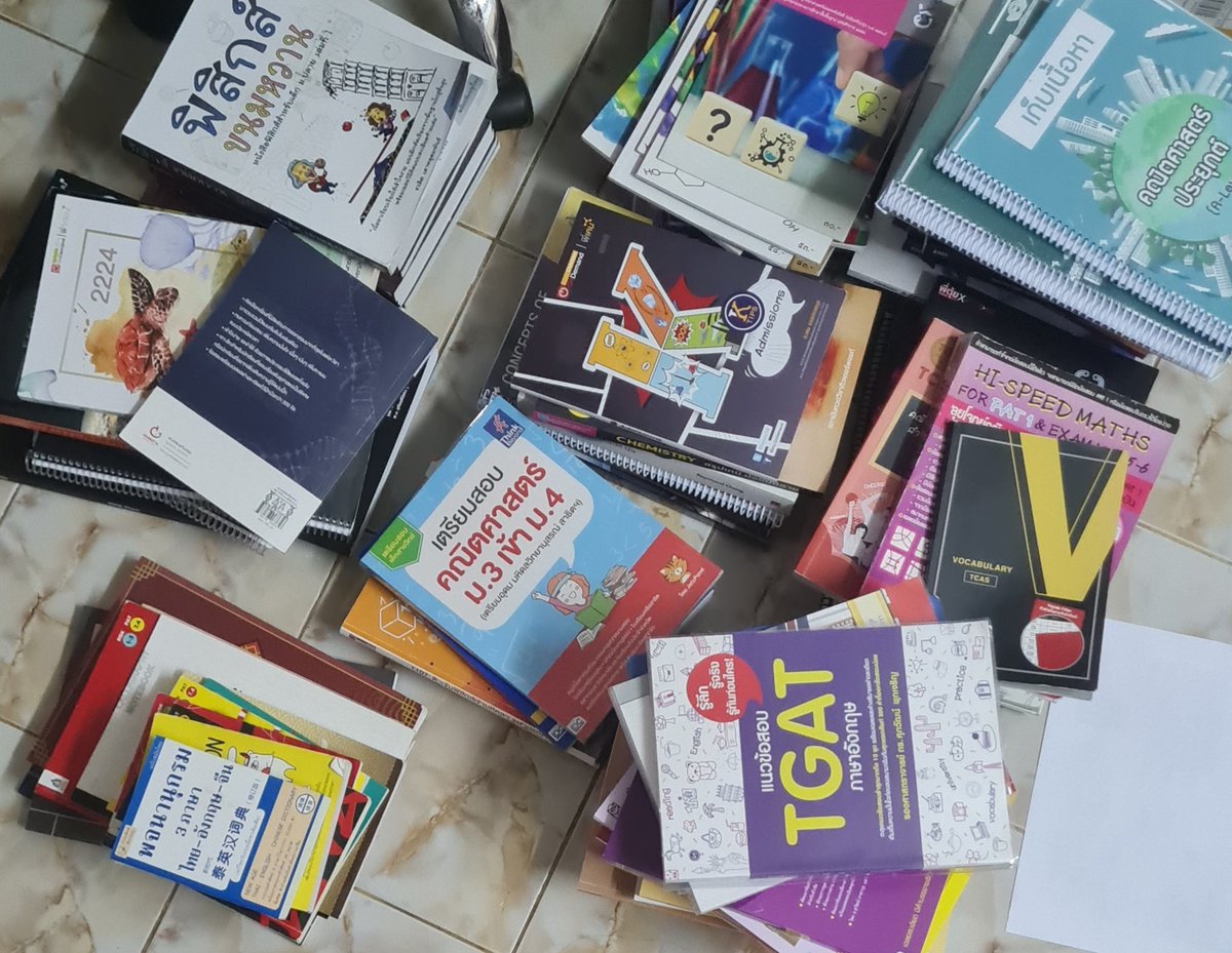 studyatcidl's tweet photo. #ตลาดนัดdek67 #หนังสือมือ2 #หนังสือมือสองราคาถูก #หนังสือมือสองสภาพดี #tgat #dek67 #dek68 #dek71 #ตลาดนัดdek68 #alevel https://t.co/nocQvFwRb5