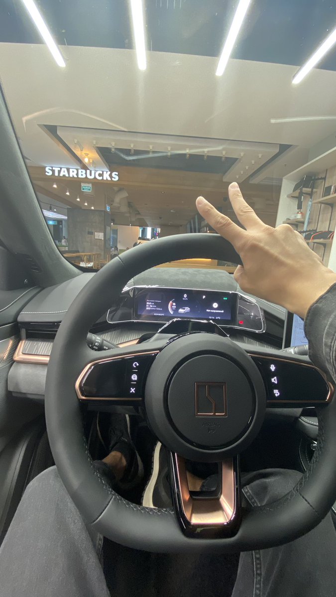 Adil_Khamit's tweet photo. После тест драйва мнение на эту машину изменились…
#zeekr 
#z001 https://t.co/l822zaR2jN