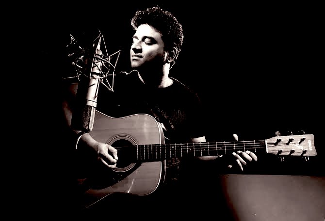 RockStar <a href="/ThisIsDSP/">DEVI SRI PRASAD</a> my fav Telugu Movie BGMs collection(2002-2018).

--THREAD--  ⬇️