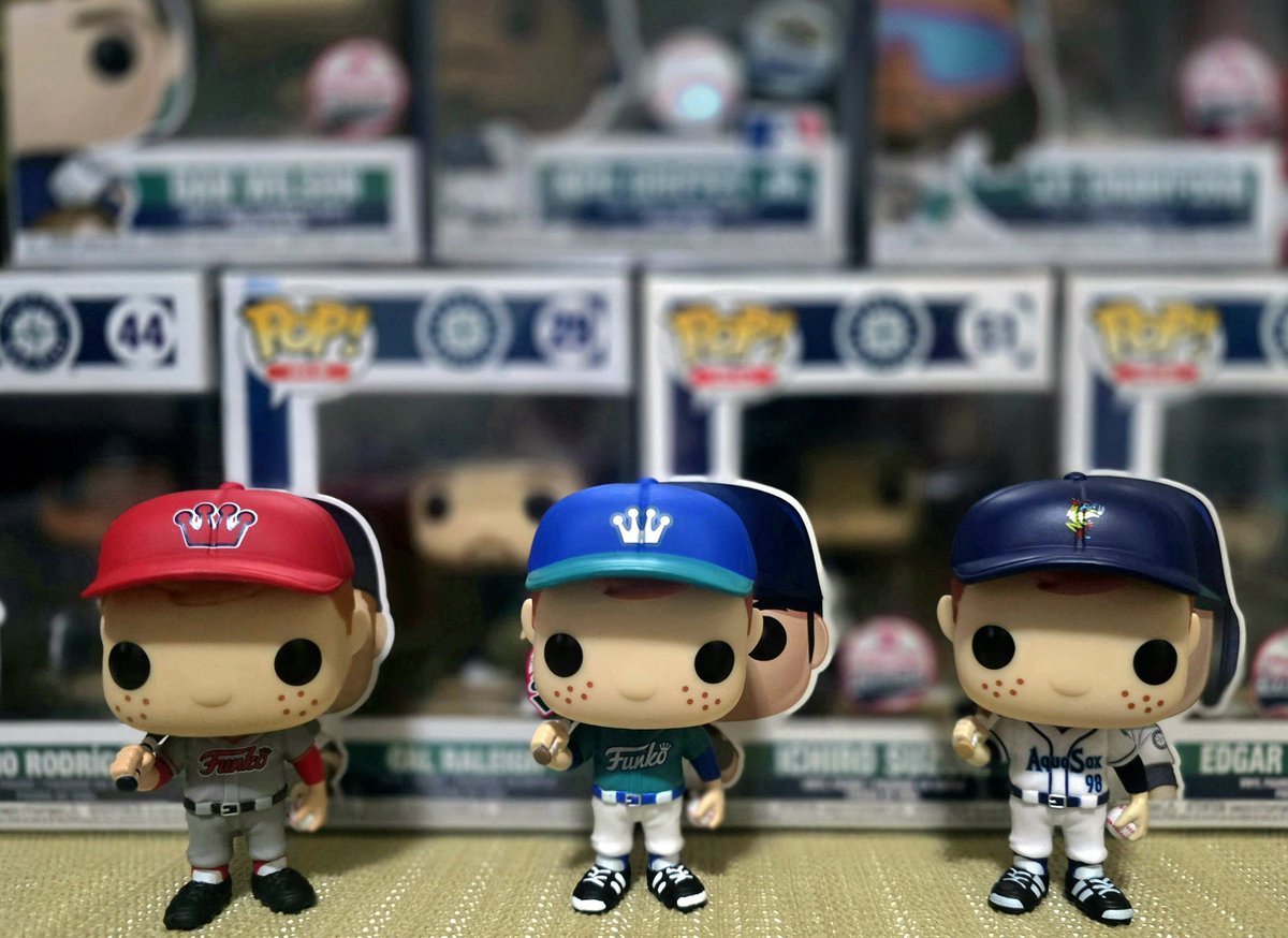 ADriftingNerd's tweet photo. Good morning and Happy #FunkoPhotoADayChallenge It’s #FreddyTwinsies day so let's PLAY BALL!! @OriginalFunko @FunkoLeeM @dj3cb #BaseballFreddy  #FunkoJuly2024 #FOTM #Funatic #FunkoFamily #Funsanity #Funko #FunkoPop #FreddyFunko #FunkoPhoto  #FollowYourFun #PopArt https://t.co/pflWquY4PL