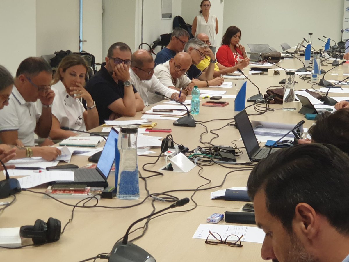 UILTECNAZIONALE's tweet photo. Ccnl Artigiani Moda/Chimica/Ceramica. Sottoscritta l’ipotesi di accordo per il rinnovo 2023-2026

Aumenti medi sui minimi: 172euro x il settore Moda; 184euro x l’area Chimica-Gomma Plastica, pari al 12% nel quadriennio

Leggi il comunicato stampa unitario

https://t.co/0rI6RBXTWz https://t.co/VVAlL6yupT