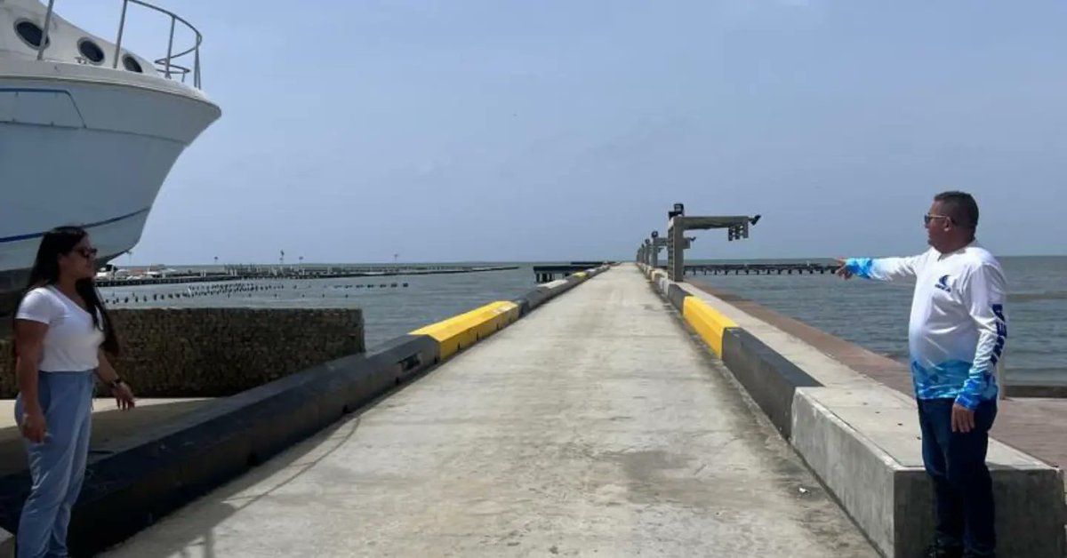 #Entérate | INEA efectuó inspecciones SISEINOP en marinas y embarcaderos de Puerto Cabello ➡️goo.su/UznhVR

<a href="/NicolasMaduro/">Nicolás Maduro</a> <a href="/rvaraguayan/">Ramón Celestino Velásquez Araguayán</a>
<a href="/TransporteGobVe/">Ministerio del Poder Popular para el Transporte</a>
#LaGMTVzlaIndetenible