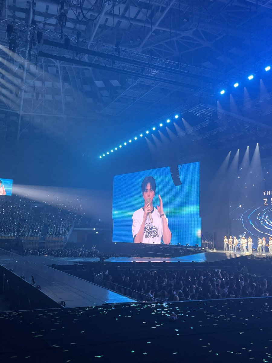 이번 제너레이션 콘 무대들이 너무 예쁘유..💞 더보이즈가 사랑을 많이 느끼고 갔길