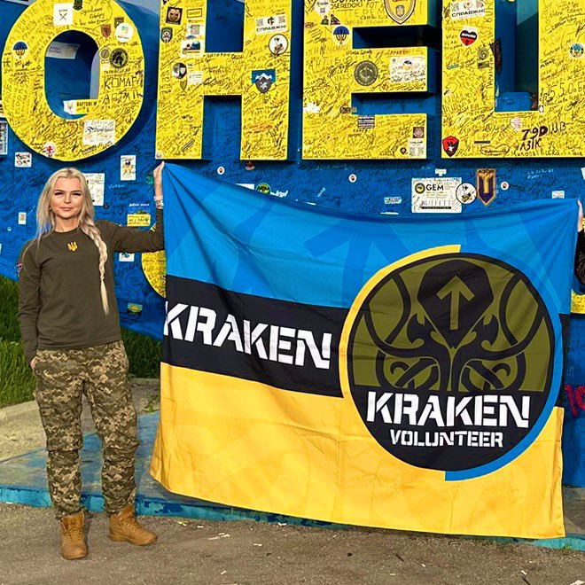 trinzu's tweet photo. 📡KRAKEN LONG-RANGE FPV ANTENNAS🚁 685 TO COLLECT❗️

KRAKEN needs 2 long-range antennas and cables so they can deliver presents to the orcs over longer distances 😈🎁

GOAL: 160.000 ₴ (~€3590)
DAY4- COLLECTED: €2905

DONATE: https://t.co/qbs233lhj0 OR https://t.co/tIxl89LU6F

Thank you for helping KRAKEN plant more sunflowers this summer 🌻🌻🌻
