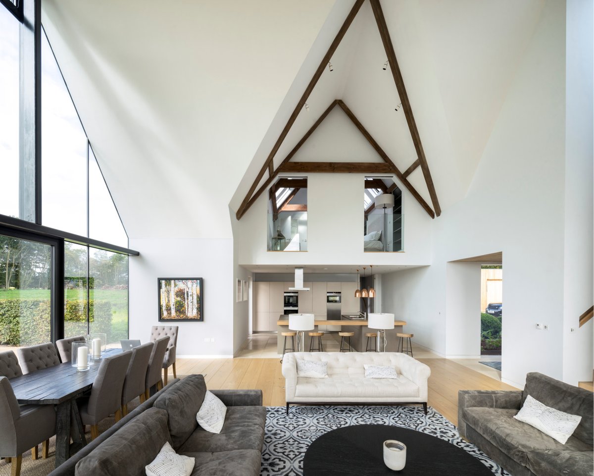 🌾🌳Selling up and moving the country. Isn't that the dream? 🌱🐄

How about taking an old barn house and turning it into your dream family home? Here's one project that did just that.

📍 rural, residential
📐 WGP Architects
#barnconversion #ruralarchitecture