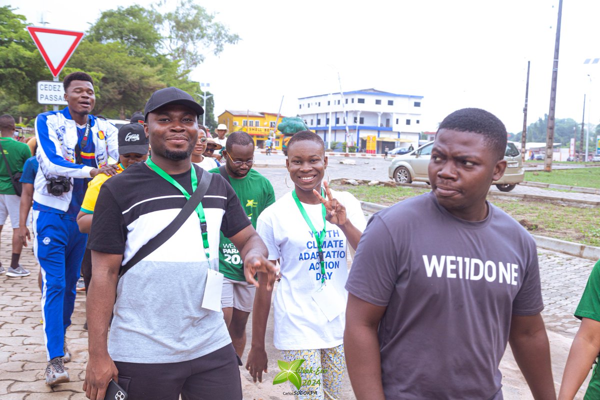 OumboukGenevive's tweet image. 📍Après #Défalé en 2022, j'ai eu l'opportunité de prendre part à la 6ème édition de la #WeekEco2024 du 25 au 29 Juin à #Parakou🇧🇯 en tant que membre du comité d'organisation avec plus de 150 jeunes #francophones engagés contre les changements #climatiques.💚 #Team229 #Ecolotrip