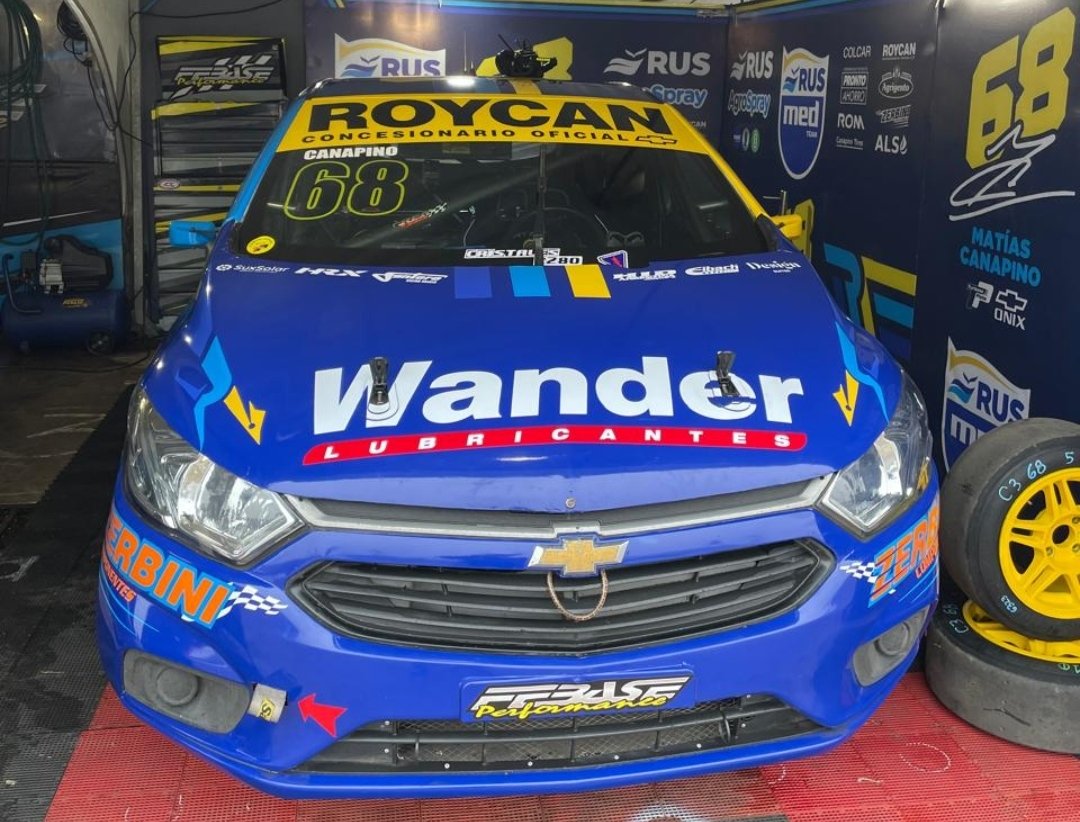 Cuantos autos lleva el <a href="/TurismoPista/">Turismo Pista</a> al <a href="/CVEoficial/">Club de Volantes Entrerrianos Autodromo de paraná</a> para éste próximo fin de semana, serán C1. 49 C2. 53 C3. 37, otra cifra más que importante para esta categoría que no para de brindar buenos espectáculos, Debutante 2 en la menor, 1 C2 y 1en la mayor.