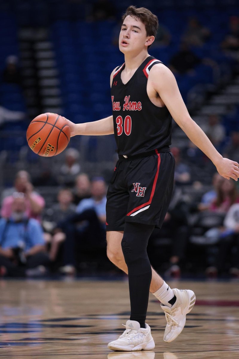 NH Leopards 🏀 — #HST tweet media