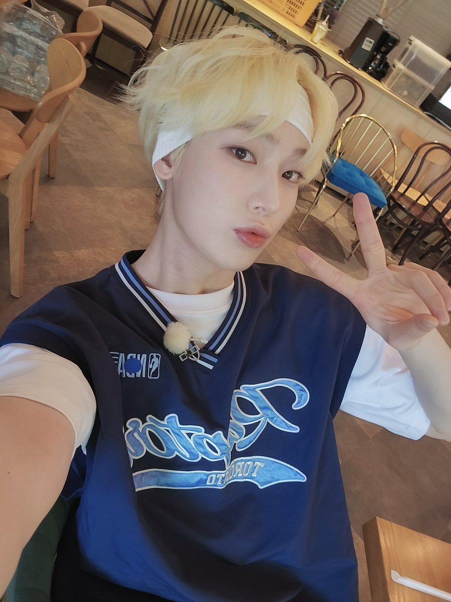 enhypenweverse's tweet photo. [ #선우’s Post ] 240717

#SUNOO: Good night 💛

@ENHYPEN_members @ENHYPEN #ENHYPEN #엔하이픈 https://t.co/fpcdzzOU2O