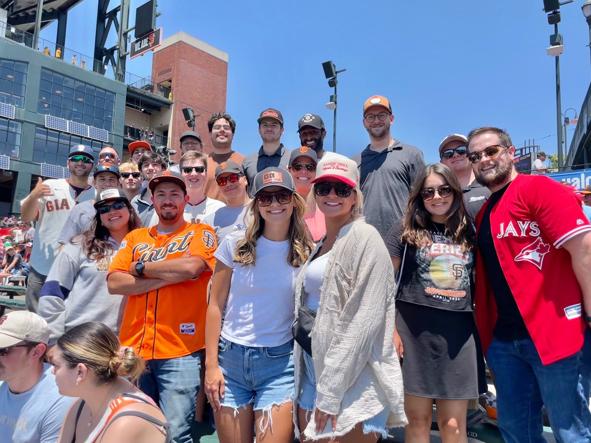 XL Construction tweet media