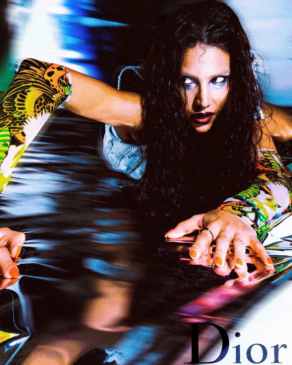 NewestMagazine's tweet photo. Photography by Zach Earhart https://t.co/VXAzJ9IW6a