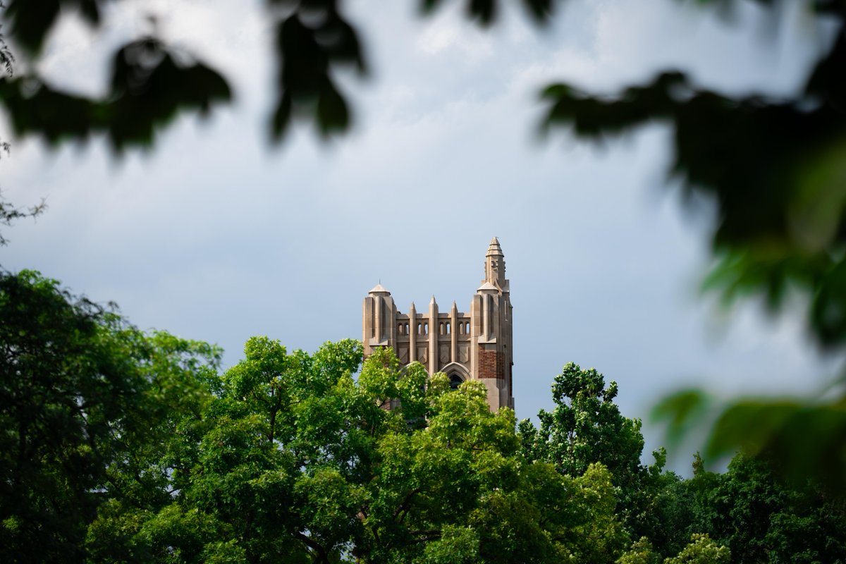 michiganstateu's tweet photo. Stormy Spartan scenes. ⛈️ https://t.co/mkJMsevV2w