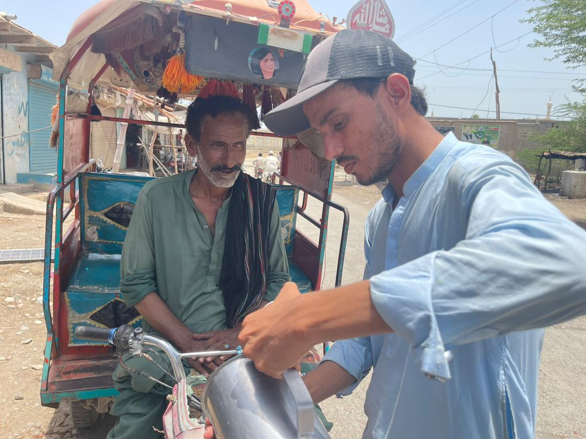 In this scorching heat, Jam Muhammad Foundation and Lasbela Police have joined hands to provide cold and sweet water to the community. Our volunteers and police personnel are working tirelessly to ensure that everyone stays comfortable.<a href="/jam_kamal/">Jam Kamal Khan</a> <a href="/mariajamkamal/">MJK</a> <a href="/HumairaBaloch15/">Humaira Baloch</a>